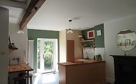 Treetops & Viaducts; Open Plan Two-Bed Apartment